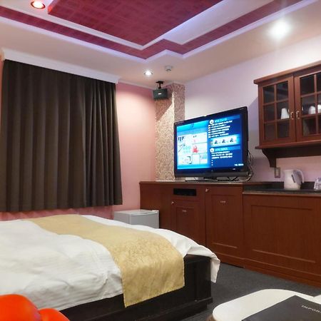 Noah Grande (Adults Only) Hotel Osaka Exterior foto