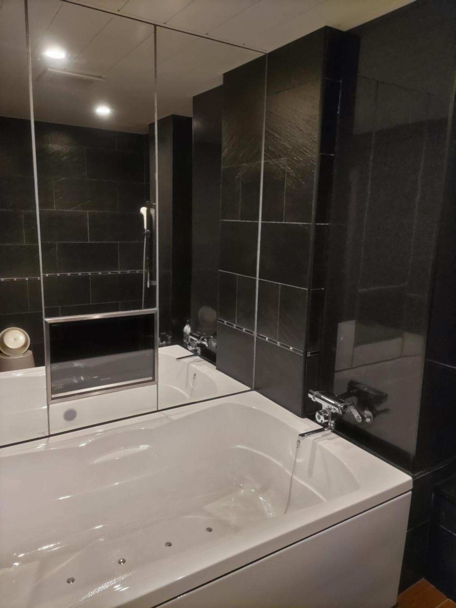 Noah Grande (Adults Only) Hotel Osaka Exterior foto